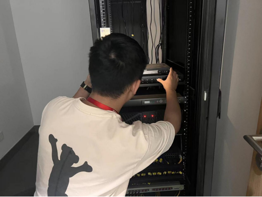 [信息工程学院] 王梓名
